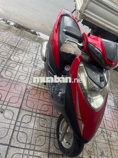 nhà dư xe nên cần thanh lý xe tay ga