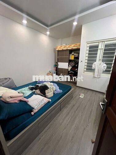 CHÍNH CHỦ CẦN BÁN NHÀ PHỐ ĐẸP – FULL NỘI THẤT – 3PN,2WC, SÂN THƯỢNG