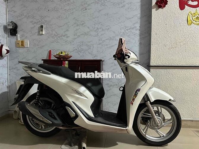 Bán SH125i VN trùm mền biển số đẹp bao test hãng