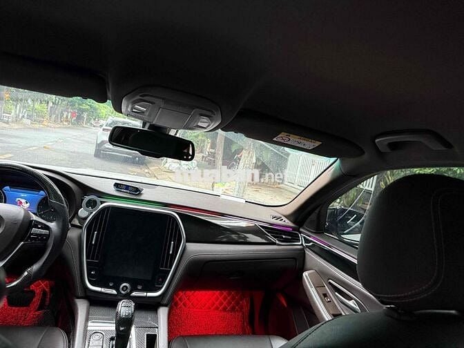 VinFast Lux A2.0 2022 A2.0 Tiêu chuẩn - 35000 km