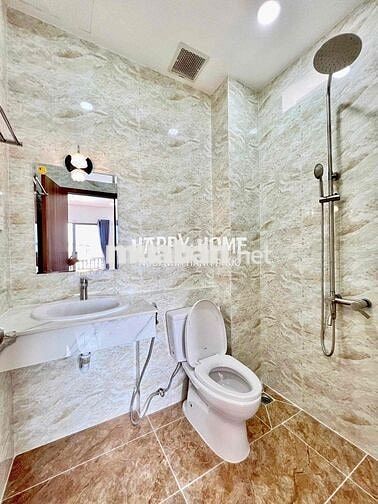 Căn Hộ Dịch Vụ Cao Cấp Ban Công Rộng 30m2 Ngay Trung Tâm Phú Nhuận