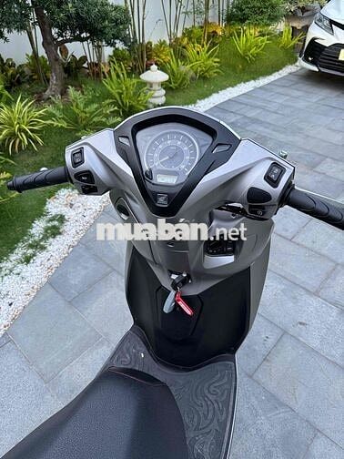 Lead 4Val bản đặc biệt siêu lướt 1900 km