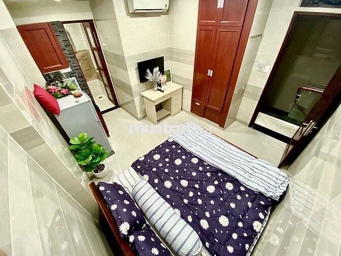 Căn Hộ Studio - Full Nội Thất - Cửa Sổ Thoáng - Ngay Đoàn Thị Điểm