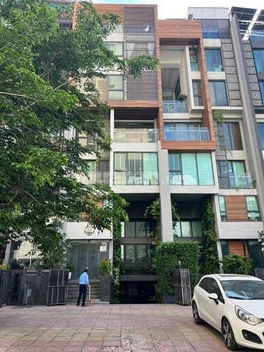 Bán tòa nhà văn phòng mặt tiền Đồng Văn Cống, dự án Huy Hoàng 