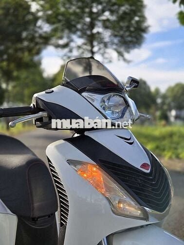 Em muốn bán chiếc Honda up full Ý V3 rất đẹp