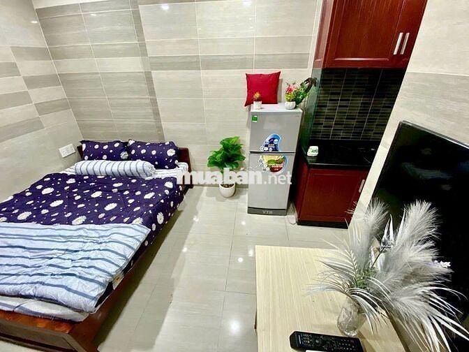 Căn Hộ Studio - Full Nội Thất - Cửa Sổ Thoáng - Ngay Đoàn Thị Điểm