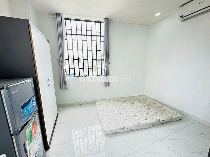 Nhà nhiều phòng đang cho thuê căn hộ DV – Khu Xóm Chiếu, Q.4