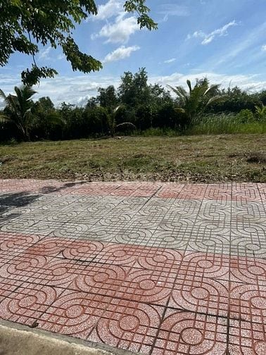 Bán lô đất thổ cư 90m2 giá 1.15 tỷ sổ sẵn ngay đường TL824 Hựu Thạnh