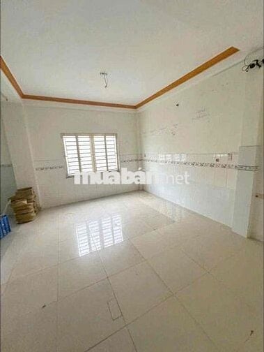 HẺM XE TĂNG - 8 x 15 - 4 TẦNG - THANG HÀNG