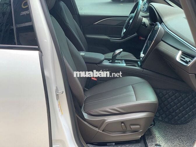 VinFast Lux SA 2.0 Turbo Premium 2019