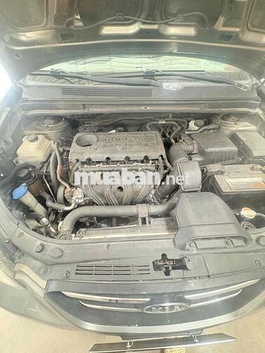 Kia Carens 2010 SX 2.0 AT - 129000 km