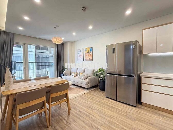 Cần Bán gấp căn 2 phòng ngủ tại FHOME