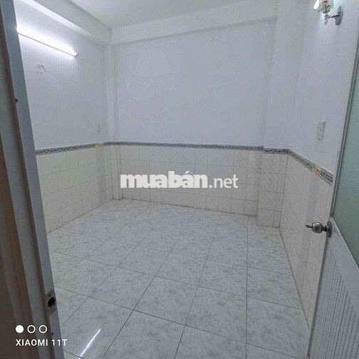 Cho thuê nhà Nguyên Căn MT đường Nội Bộ Bình Phú P10 Q6