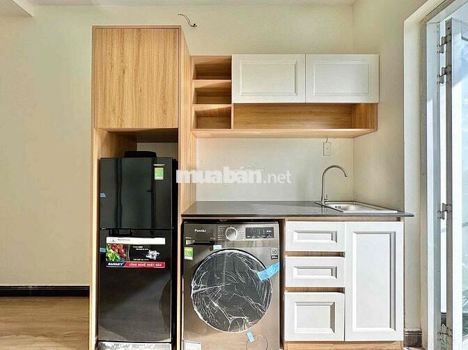 Khai Trương Căn Hộ 1 Phòng Ngủ Sang Xịn Mịn Ngay Công Viên Làng Hoa