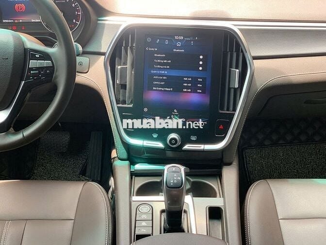 VinFast Lux SA 2.0 Turbo Premium 2019