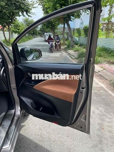 Toyota Innova 2016 2.0E MT.