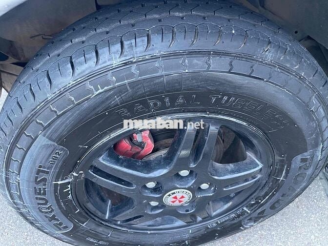 Mitsubishi Jolie 2004 MT xe đẹp suất sắc