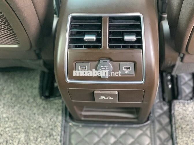 VinFast Lux SA 2.0 Turbo Premium 2019
