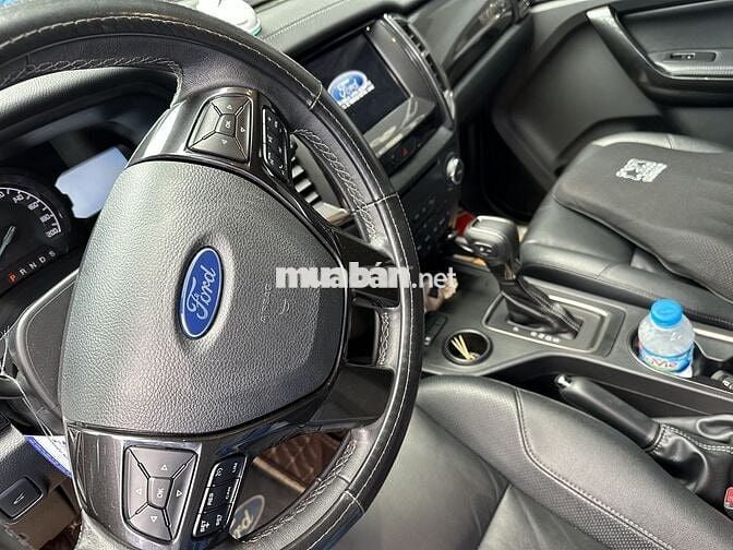 Ford Everest Titanium 2021 4x2 bảo hành2026 vay70%