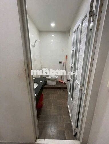 Bán nhà hẻm xe hơi kề Tạ Quang Bửu Quận 8, nở hậu, nhỉnh 1 tỷ