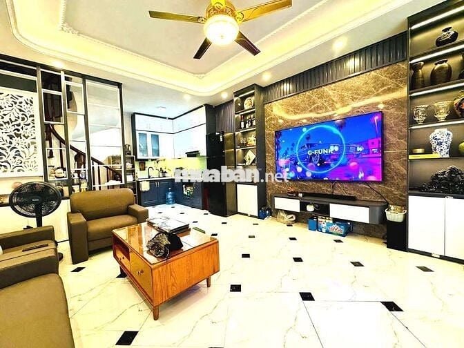 ĐỘI CẤN! NGÕ THÔNG GẦN PHỐ - THÔNG SỐ ĐẸP - NGON - BỔ - GIÁ TỐT.