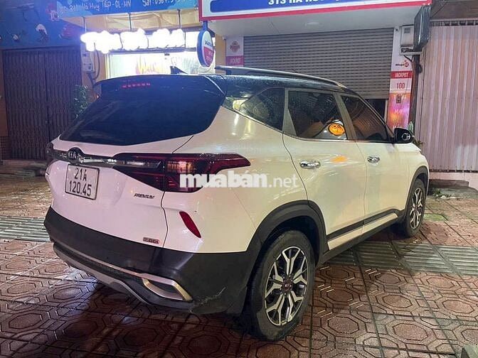 Kia Seltos 1.4AT premium