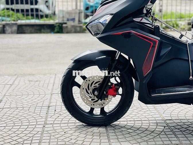 HONDA AIR BLADE 125 FI BẢN ĐEN SẦN KHÓA SMARKEY