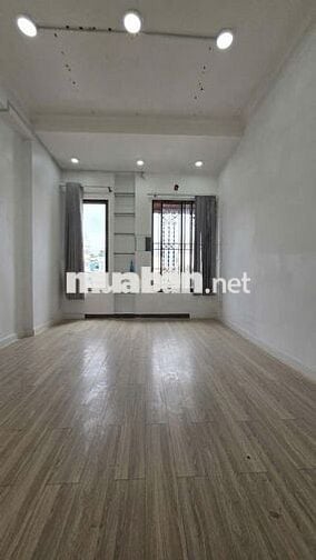 Cho thuê nhà 2 mặt tiền Bùi Thị Xuân, P.2, Q.Tân Bình giá 19tr