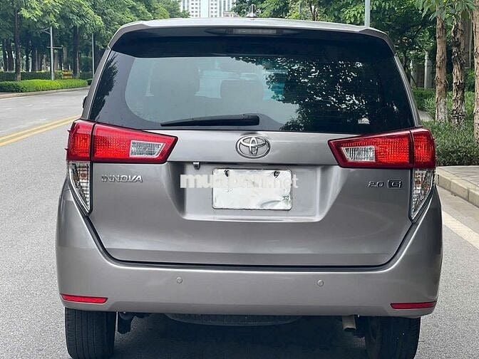 Toyota Innova 2.0G