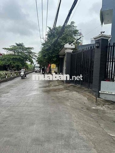 BÁN ĐẤT THỔ CƯ MẶT TIỀN CHIẾN LƯỢC BÌNH TÂN 4.2x20m SHR