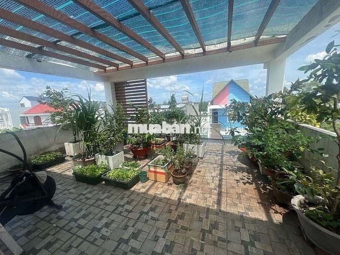 NHÀ PHỐ 4 TẦNG GIÁ TỐT TRUNG TÂM XÃ PHƯỚC KIỂN