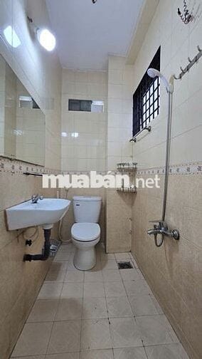 Cho thuê nhà 2 mặt tiền Bùi Thị Xuân, P.2, Q.Tân Bình giá 19tr