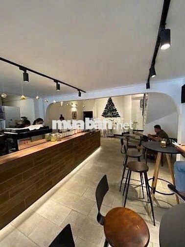 Mặt Tiền Võ Văn Tần , Quận 3 - 8x15 - Giá 60 Triệu