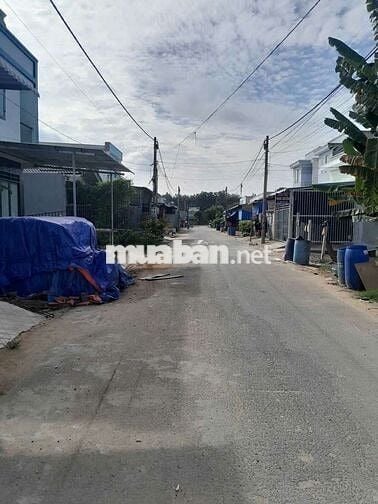 Bán đất mặt tiền 23A2 - KDC Tân Đức, liền kề khu công nghiệp