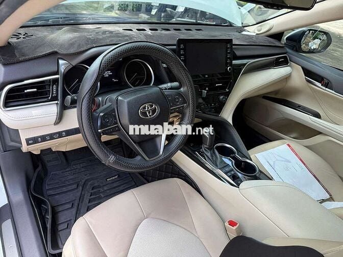 TOYOTA CAMRY 2.5Q HEV