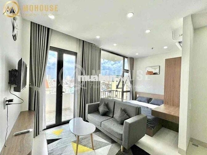 Khai trương căn hộ ban công thoáng full nội thất Nguyễn Trãi quận 1