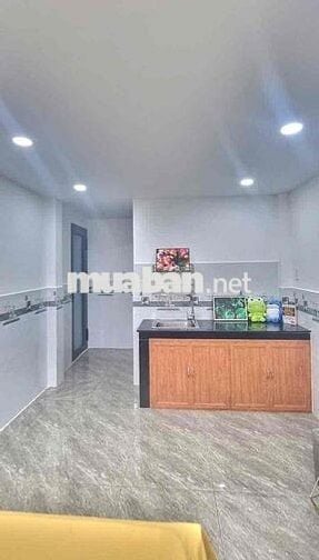 Ở Liền-  Căn Hộ Sang Trọng Giá Rẻ Ngã 5 Cống Quỳnh 25M2 Quận 1