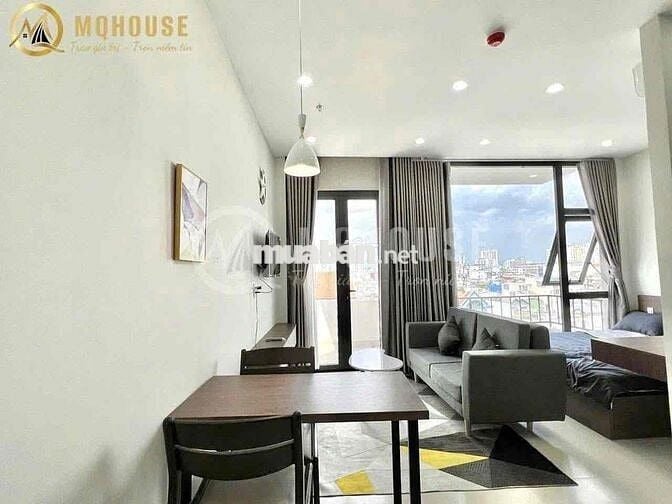 Khai trương căn hộ ban công thoáng full nội thất Nguyễn Trãi quận 1