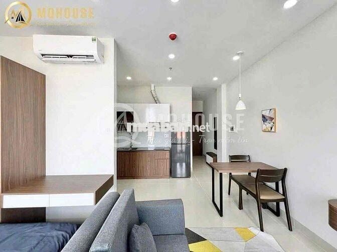 Khai trương căn hộ ban công thoáng full nội thất Nguyễn Trãi quận 1