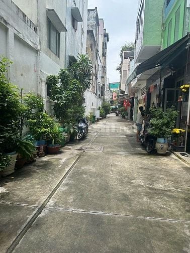 Nhà hẻm xe Hơi đường Tân Hưng, P12 Q5