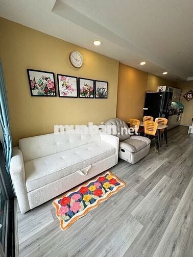 Siêu rẻ Pegasuite 1 Căn góc 75m² 2PN full nội thất, giá 3.9 ty