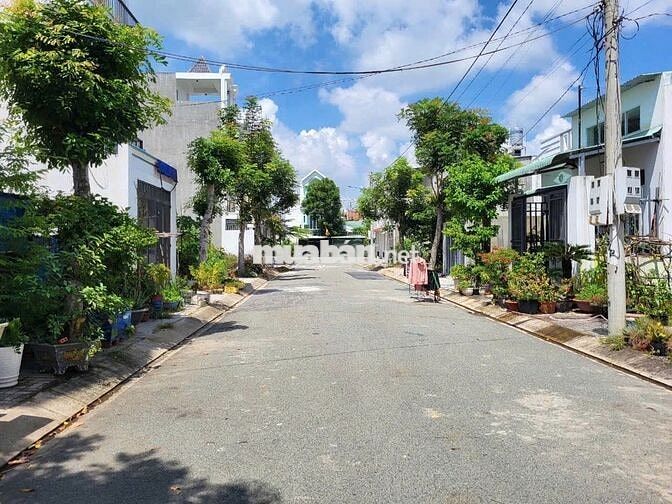 Đất Nền Nằm Ngay KCN Long Hậu 100m2 780tr SHR Thổ Cư 100%, Nhựa 6m