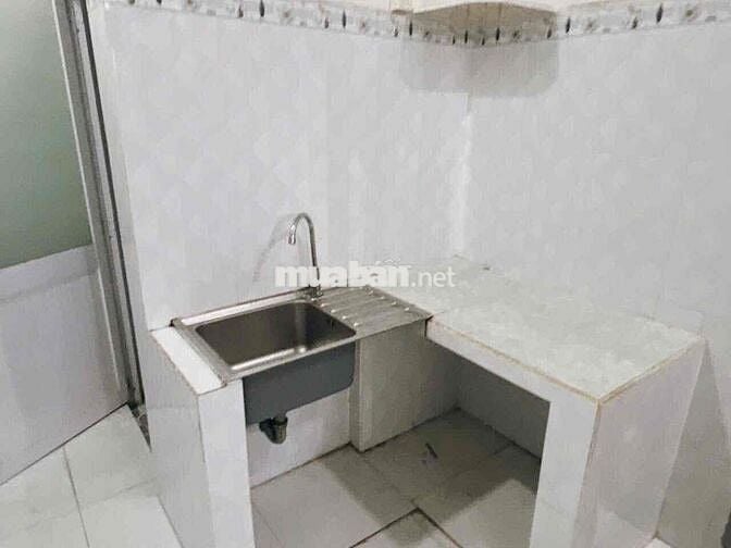 Nhà 3x10m 1Lầu (2PN 2WC) Hẻm 5m. 1/ Chiến Lược. Bình Tân