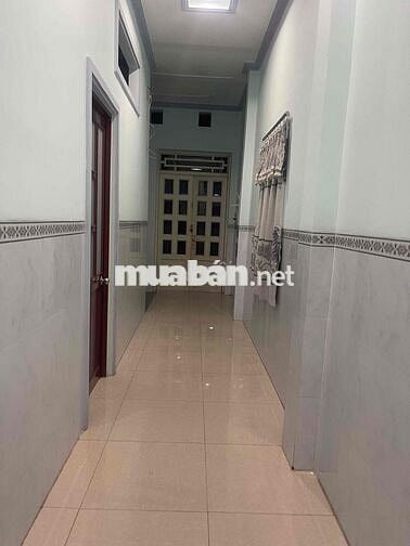 Cần bán nhà 100m2 đường số 10 giá rẻ tại Cần Giuộc giáp Bình Chánh