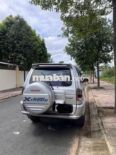 Isuzu Hi lander 2004  - 250000 km