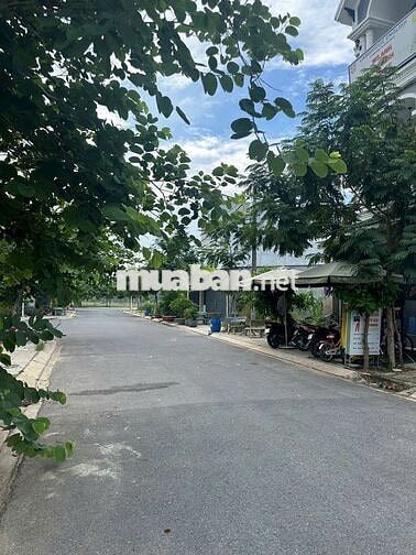 Đất Nền Nằm Ngay KCN Long Hậu 100m2 780tr SHR Thổ Cư 100%, Nhựa 6m