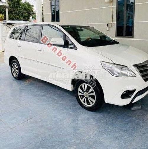 Toyota Inova E đủ- 8 chỗ-sản xuất 2016 Mt