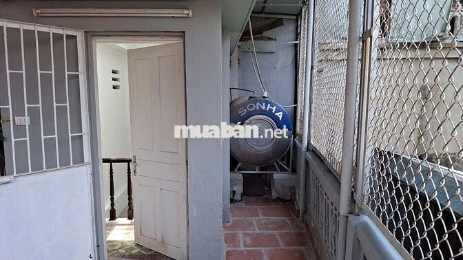 Cho thuê nhà Nguyễn Chế Nghĩa, 45m2 x 3 tầng, 3 ngủ 2 wc, giá 12 triệu