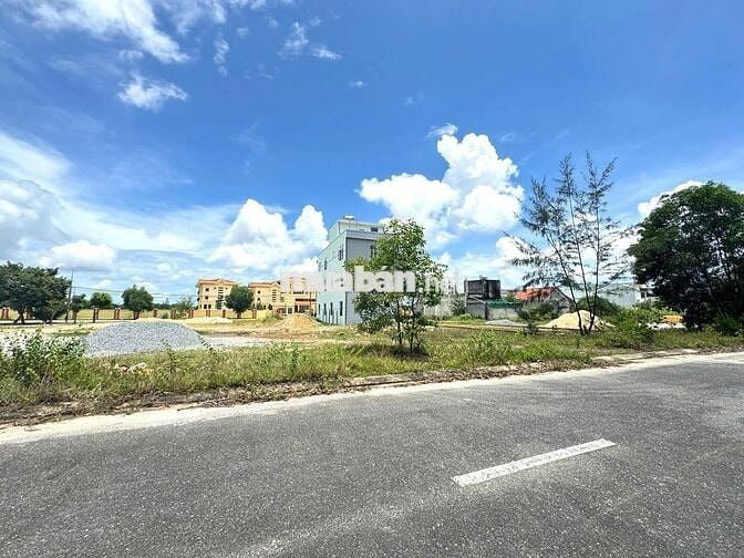 ĐẤT NỀN KDC TRƯỜNG CẢNH SÁT, TRUNG TÂM THĂNG BÌNH, SỔ SẴN CÔNG CHỨNG