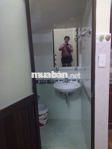 Phòng trọ 20m2 tại Phố Định Công, Phường Định Công, Hà Nội